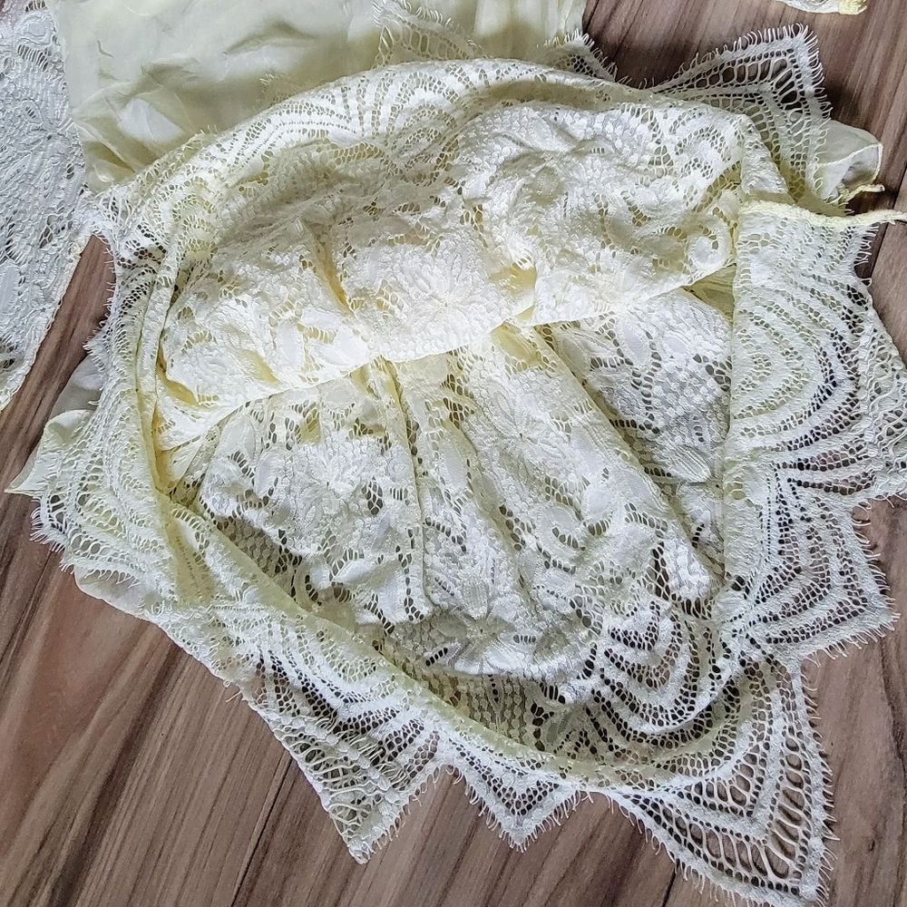 Made in Italy Peplum Lace Crochet Organza Silk Half Sleeve Yellow Blouse - Picture 7 of 13